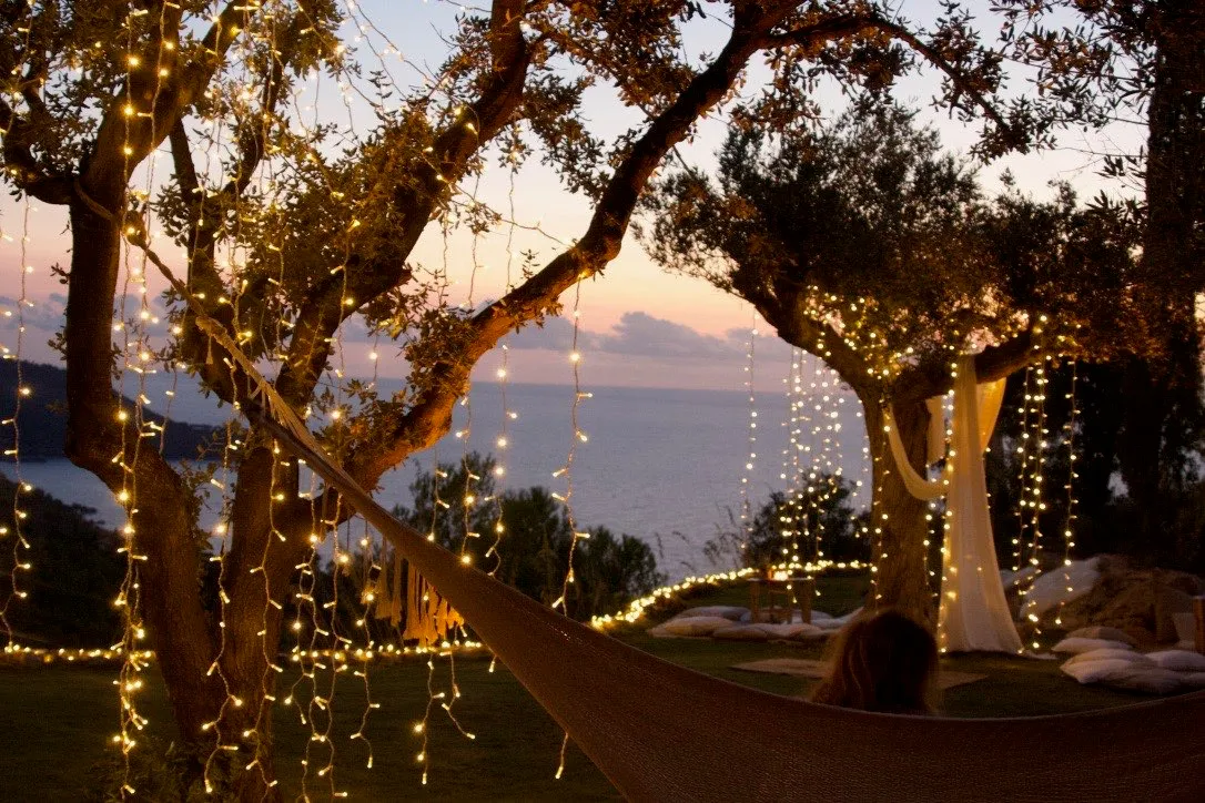 Instalación de luces de The Balearic Lighthouse